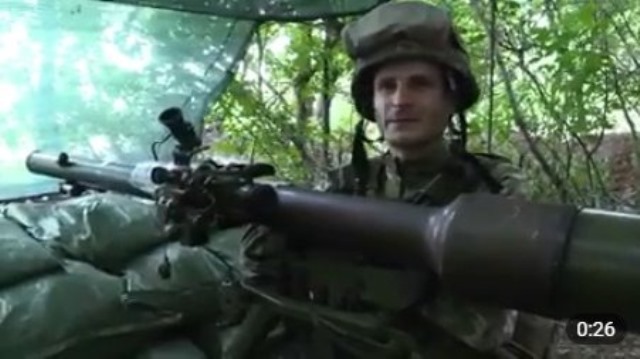 Украинский солдат записал на передовой обращение к разгоняющим в тылу зраду из-за перемирия