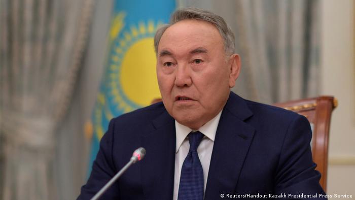 Назарбаєв залишив посаду голови правлячої партії Казахстану