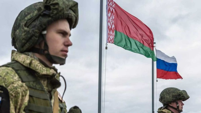 У білоруської армії може бути 2 завдання – військовий експерт про загрозу для Львова та Києва