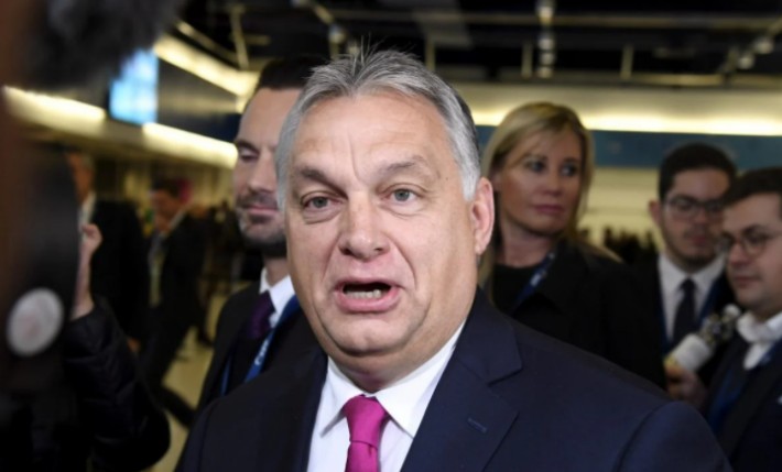 ЗМІ: Орбан вимагав від Зеленського доказів, що різня у Бучі – не постановка
