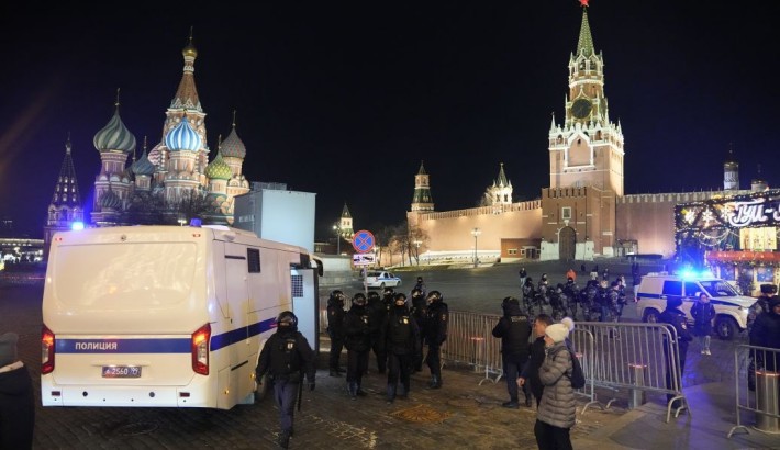 «Післявоєнний устрій Росії, яка програла»: Арестович розповів, чим займаються у Кремлі