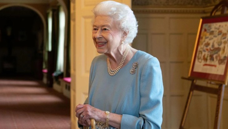Померла Єлизавета ІІ: яким було життя королеви Британії та позиція щодо України