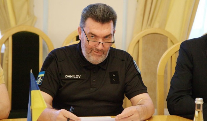 Данілов спрогнозував складні місяці попереду, які потрібно перечекати: «Це кроки відчаю Росії»