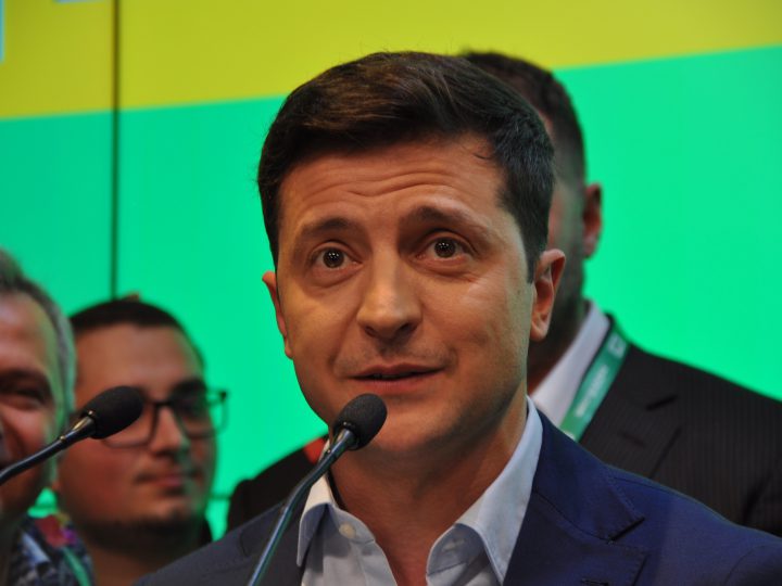 50% українців вважають, що Зеленський не впорався із передвиборчими обіцянками, – опитування КМІС