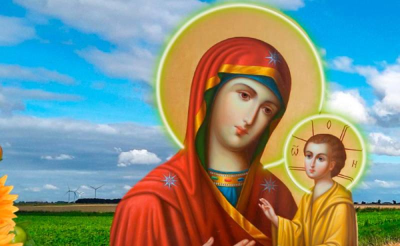 Тихвінська Ікона Божої Матері — 26 червня. Що можна та чого не варто робити в цей день усім християнам