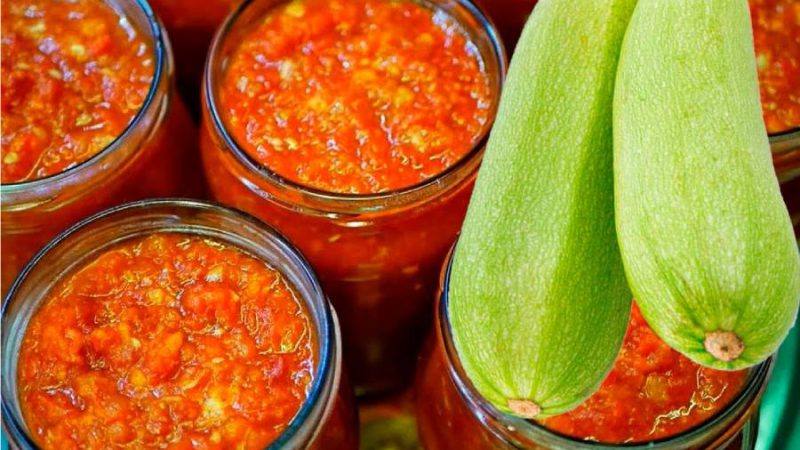 Аджика з кабачків на зиму: 50 банок за один раз!