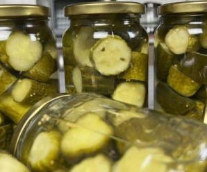 Я вже друге літо готую їх тазами: мариновані огірки по фінськи на зиму (ніякої стерилізації, все дуже просто)