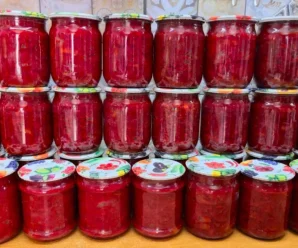 Борщова заправка на зиму: закриваю по 30 банок – взимку борщ готовий за 20 хвилин, а як салат з’їдають за раз