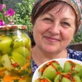 Зелені помідори на зиму — закуска, яку завжди з’їдають першою
